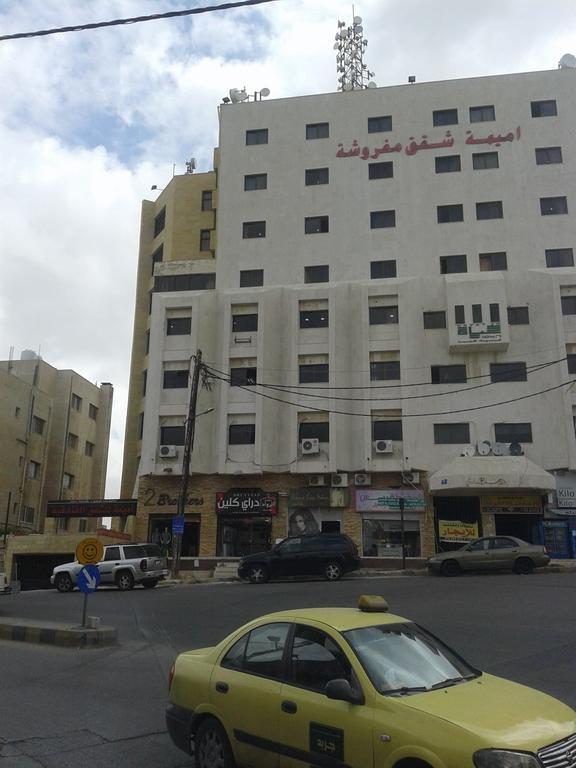 Omaima Hotel Apartments Amman Exteriör bild